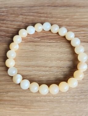 Yellow Jade Beads Stretch Bracelet, Hand Crafted